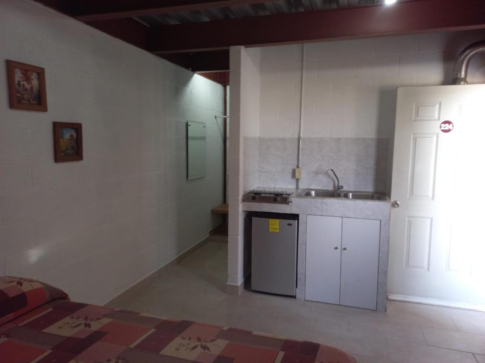 Guest house Dona Aurora